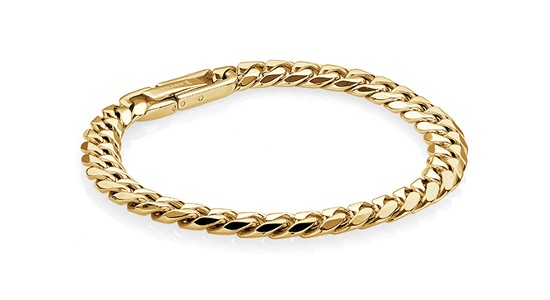 a yellow gold chunky chain bracelet